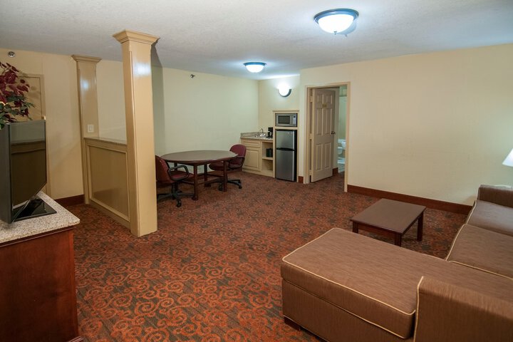Room 22 of 40