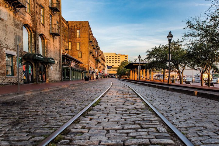 Hotel Indigo Savannah Historic District by IHG