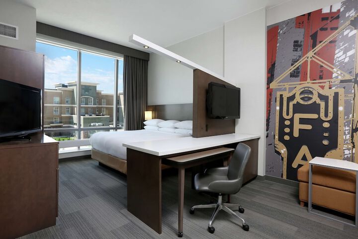 DoubleTree by Hilton West Fargo Sanford Medical Center Area