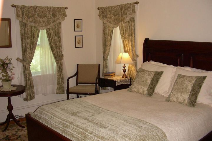 Room 14 of 29
