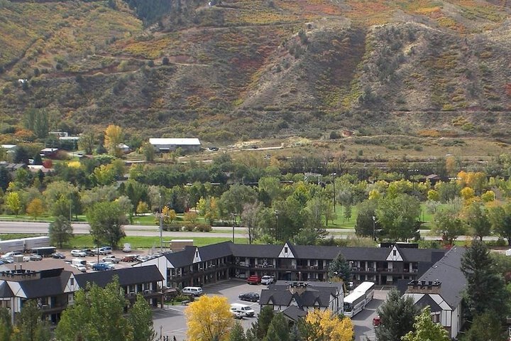 Hotel 3 of 54