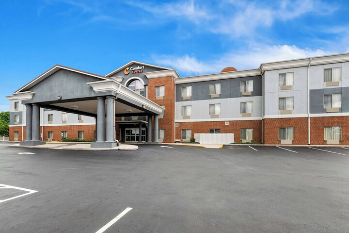 Hotel 4 of 58