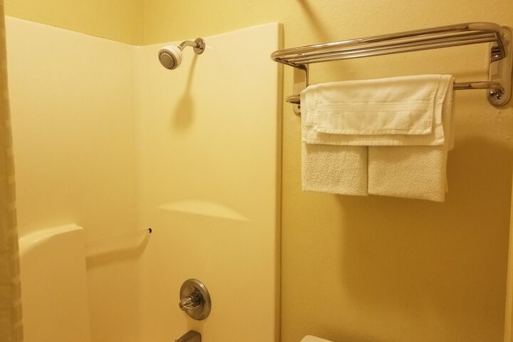 Room 34 of 49