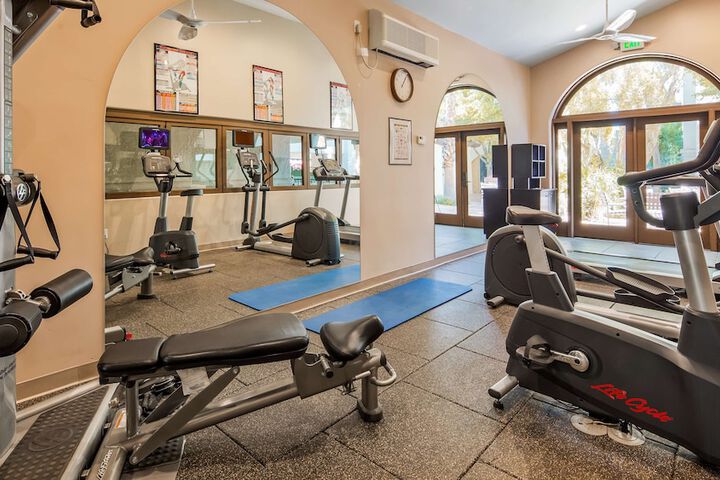 Best Western Plus Las Brisas Hotel