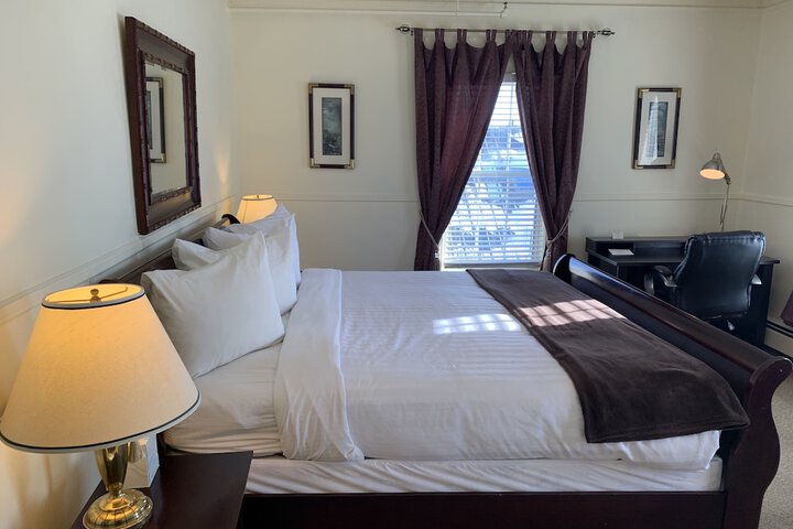 Room 44 of 71