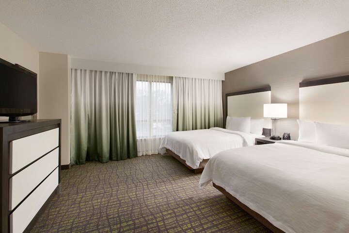 Embassy Suites by Hilton Newark Wilmington South