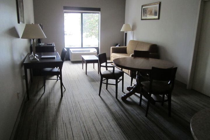 Room 33 of 57