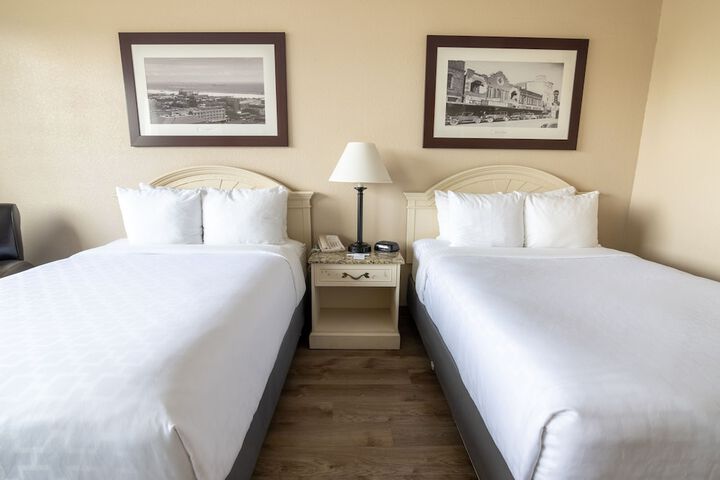 Emerald Beach Hotel
