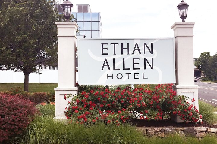 Ethan Allen Hotel