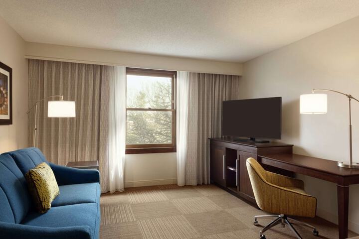 Room 26 of 48