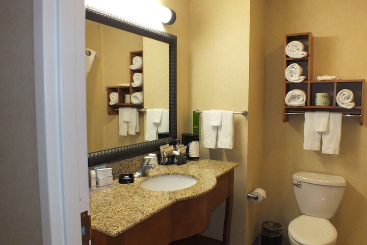 Hampton Inn & Suites Buffalo