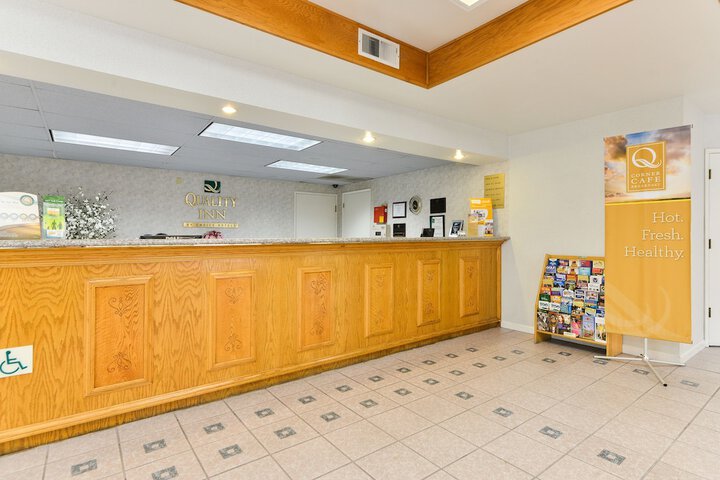 Quality Inn Fresno Near University