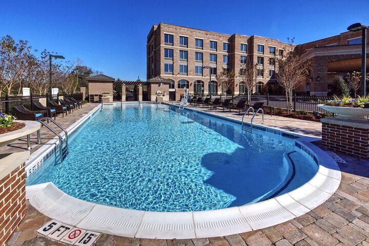Pool 4 of 38
