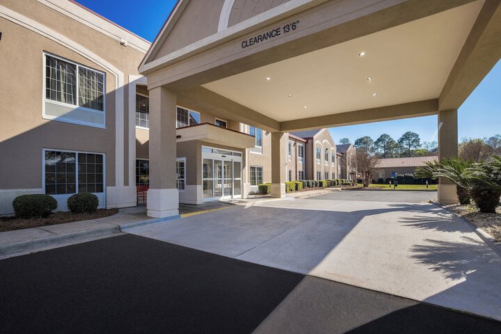Hotel 4 of 35