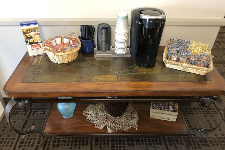 Breakfast/Coffee Service 45 of 50