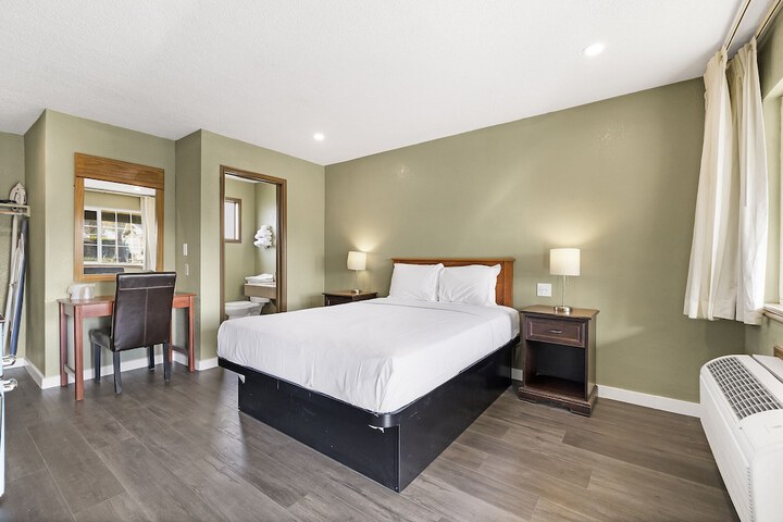 Room 15 of 27