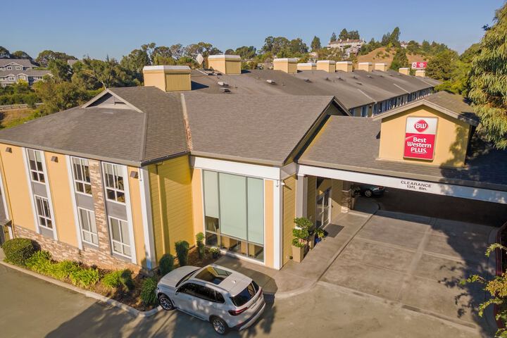 Best Western Plus Heritage Inn