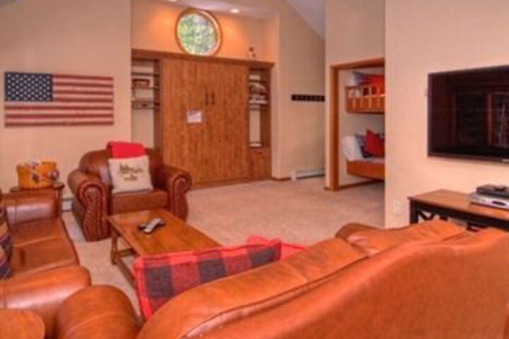 Luxurious Incline Village Spot 5 Br Home by RedAwning