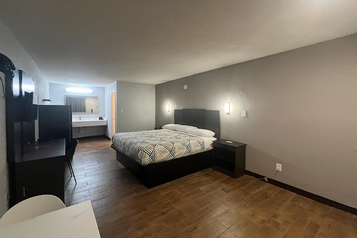 Studio 6 Suites Hurricane Wv