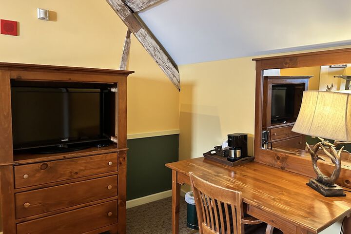 Room 122 of 260