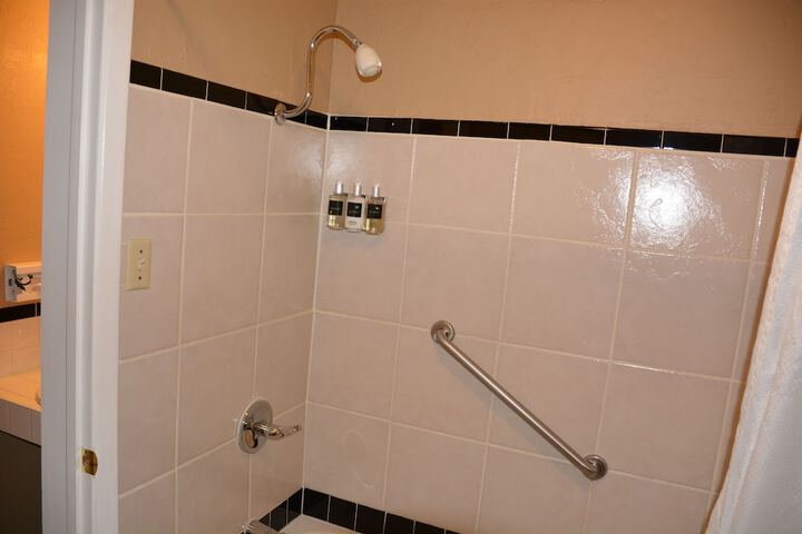 Room 43 of 96