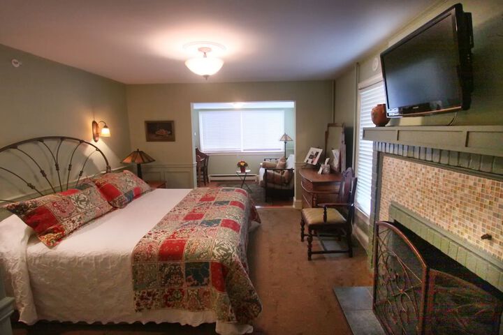 Vandiver Inn
