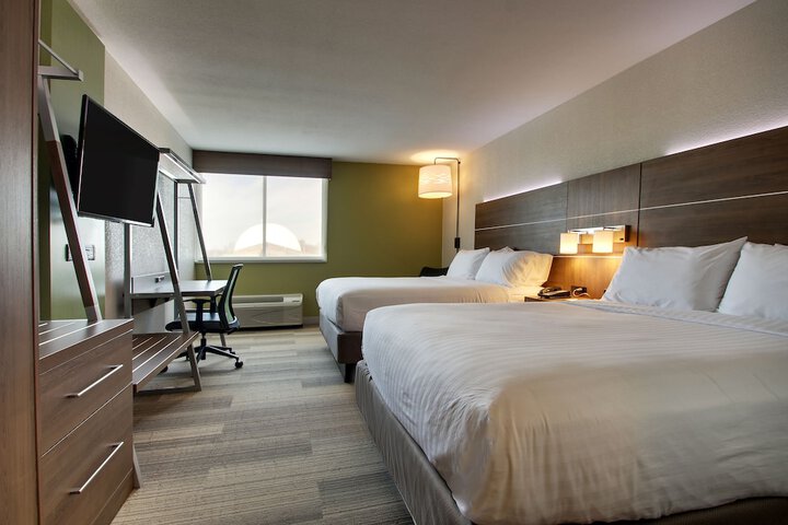 Room 42 of 84
