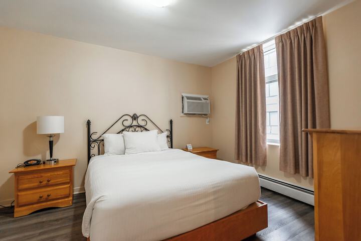 Room 29 of 52