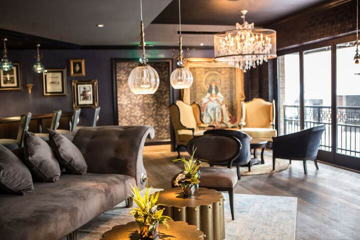 The Iveys Hotel