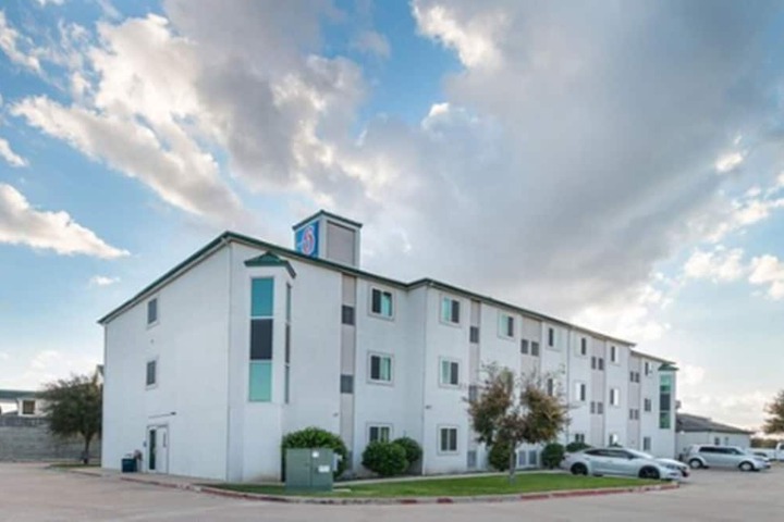 Hotel 3 of 41