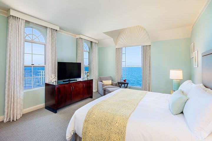 Room 40 of 115