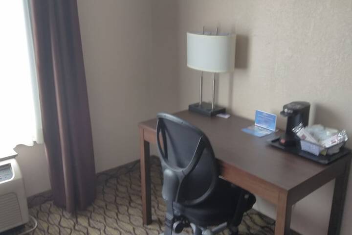 Room 11 of 71