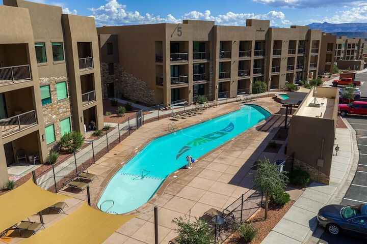 Vacation Rentals at Sand Hollow Resort