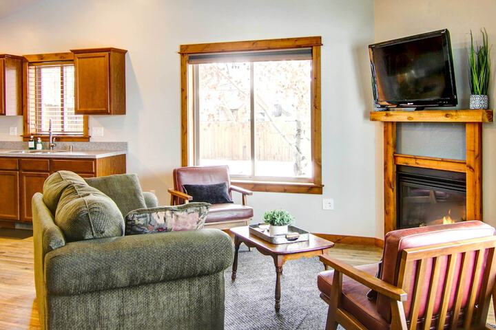 Cozy Belgrade Home Near Skiing Hiking & Airport!