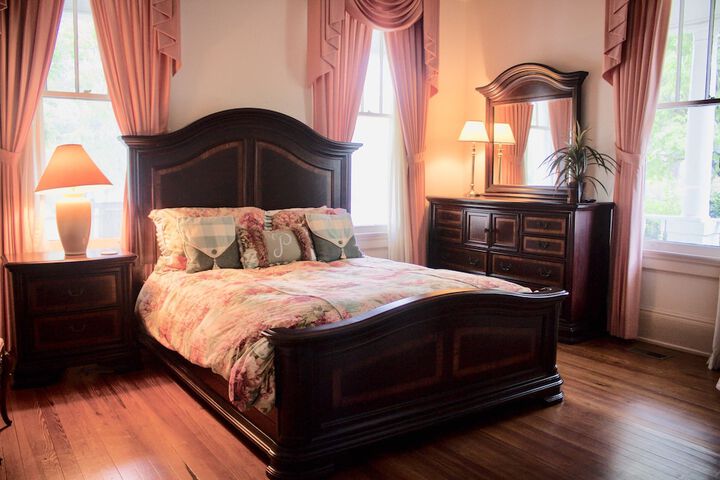 Room 26 of 34