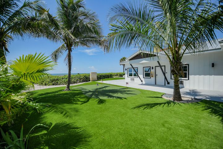 Casey Key Resorts - Beachfront