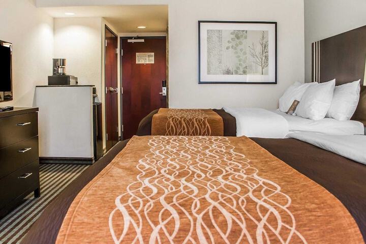 Comfort Inn & Suites Perry I-35