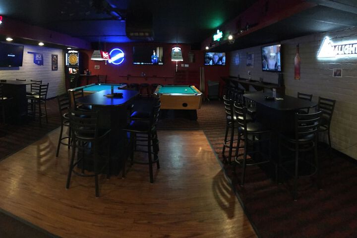 Lounge 101 of 118