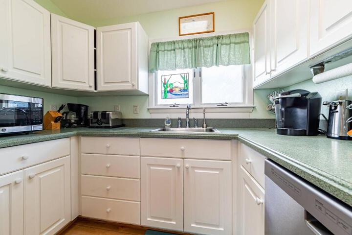 Duck R Way - Poteskeet Ocean View, 260 Yds to Beach, Pool, Hot Tub, Walk to Downtown Duck