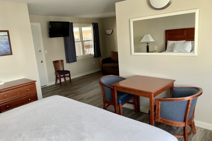 Atlantic Oceanfront Hotel