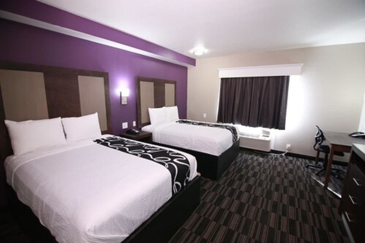 Room 28 of 52