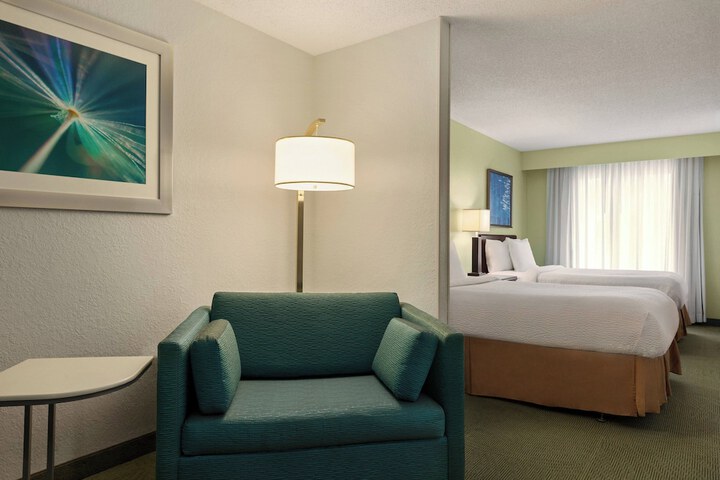 Room 22 of 36