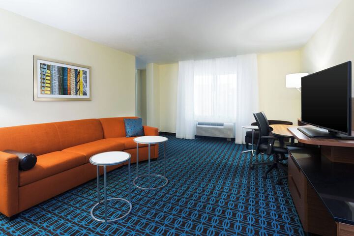 Room 16 of 22