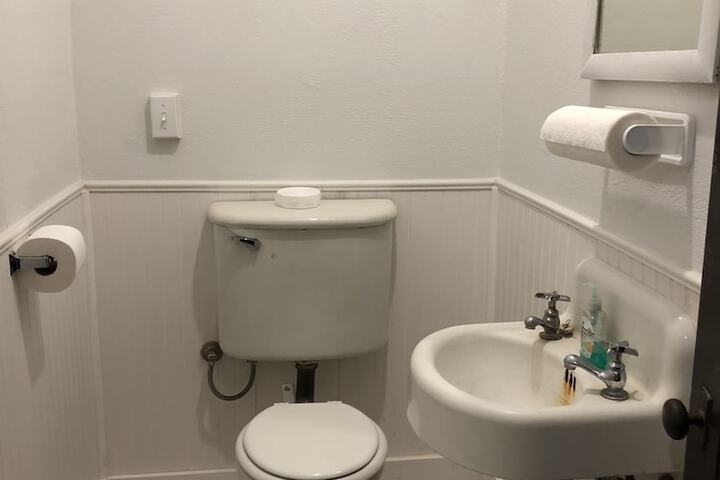 Room 38 of 55