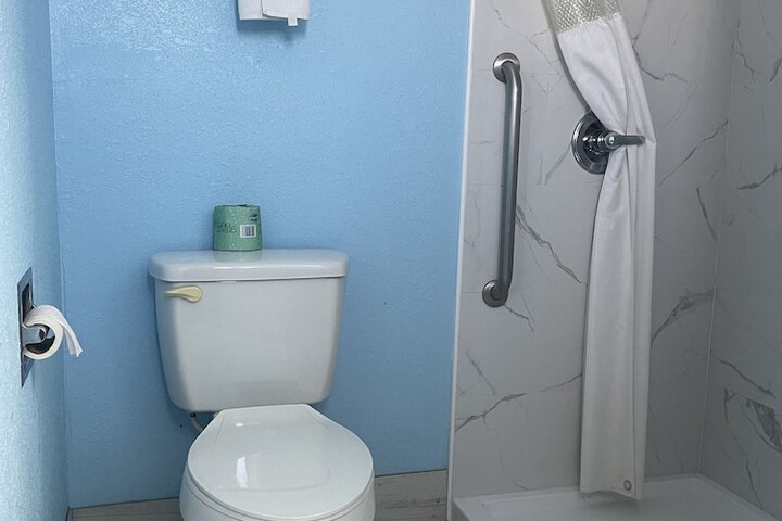 Room 29 of 43