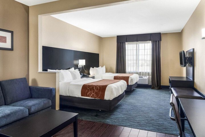 Room 14 of 37