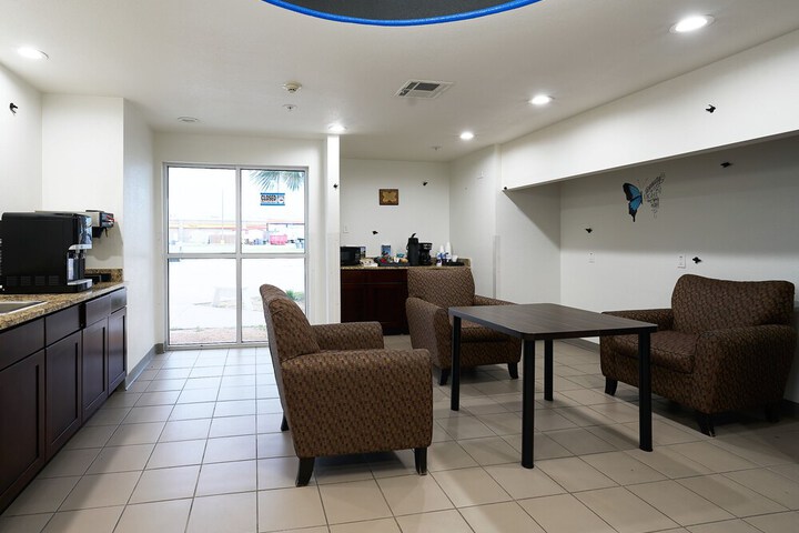 Emblaze Hotel