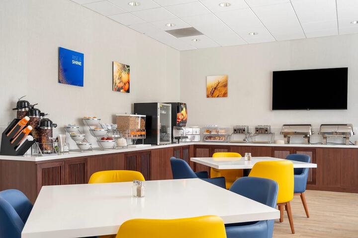 Comfort Inn & Suites Danbury-Bethel