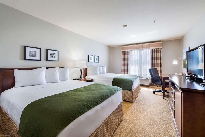 Country Inn & Suites by Radisson Greeley, CO