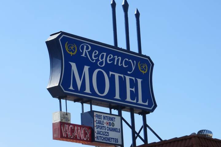 Hotel 4 of 30